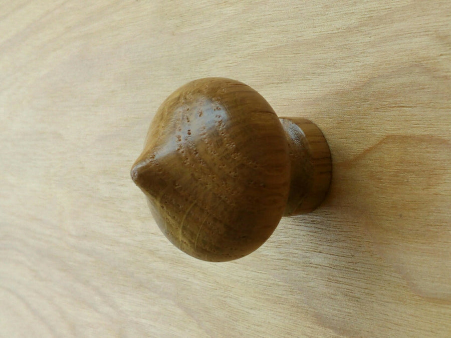 Round Spade Shape White Oak Wood Cabinet Knob